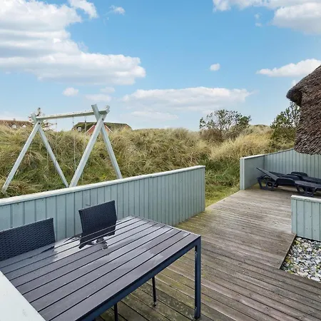 Sydslugen V Holiday home